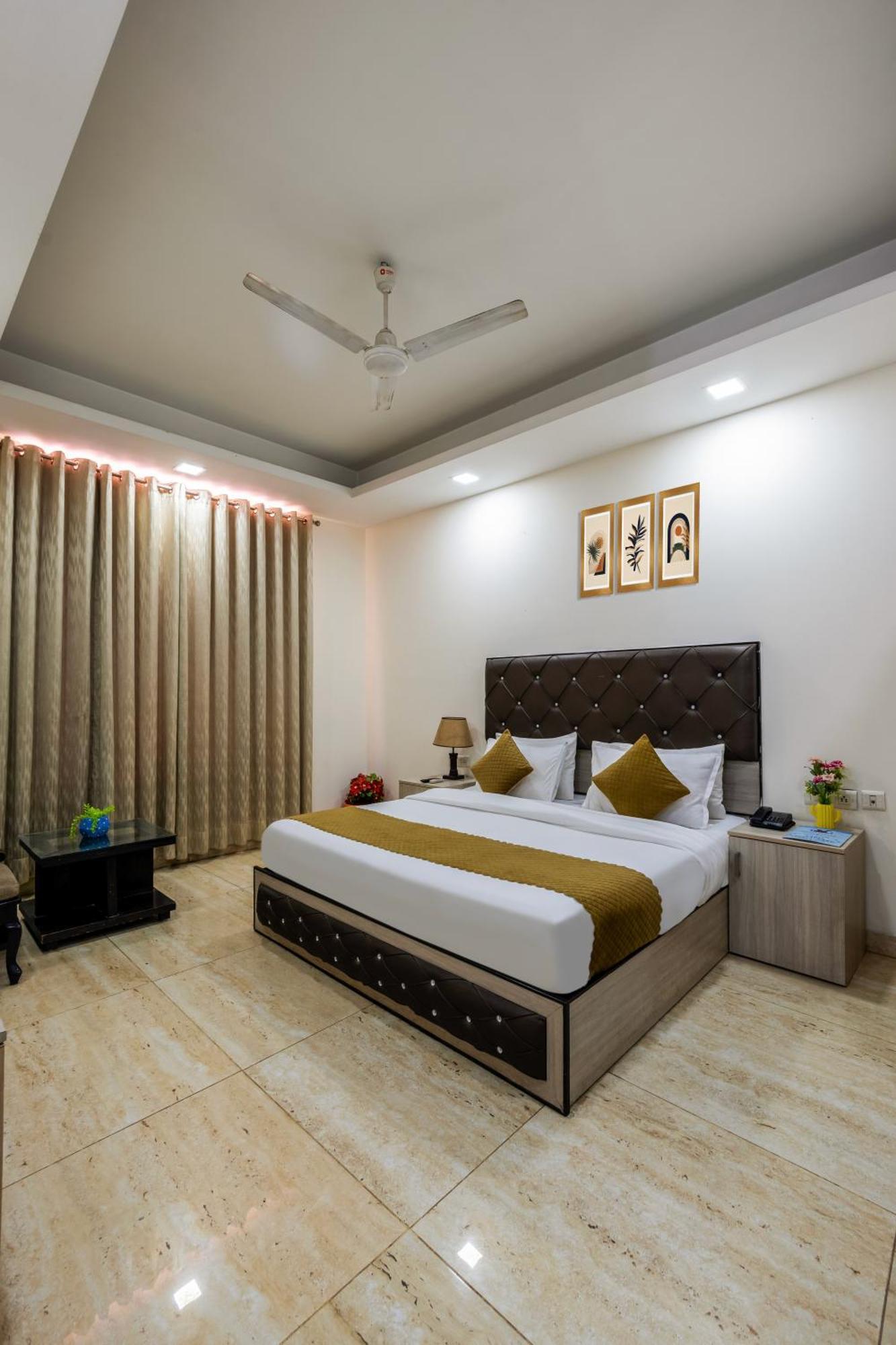 Kabul Hotel By Nexhub Palace - Medanta Gurgaon Exterior foto