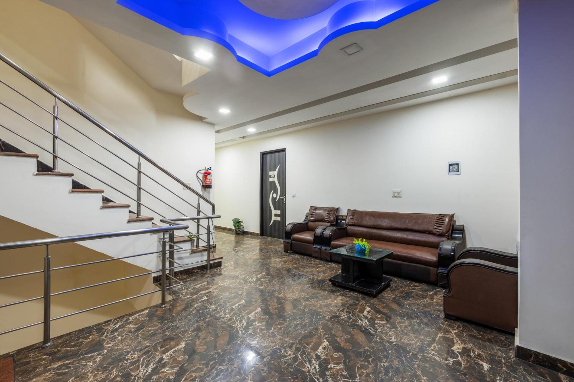 Kabul Hotel By Nexhub Palace - Medanta Gurgaon Exterior foto