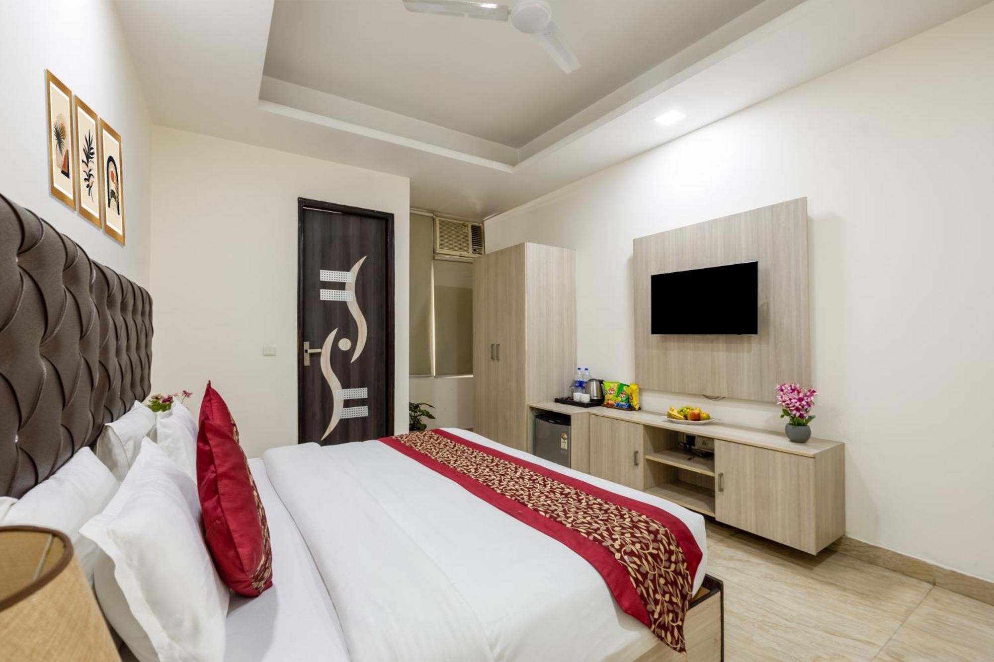 Kabul Hotel By Nexhub Palace - Medanta Gurgaon Exterior foto